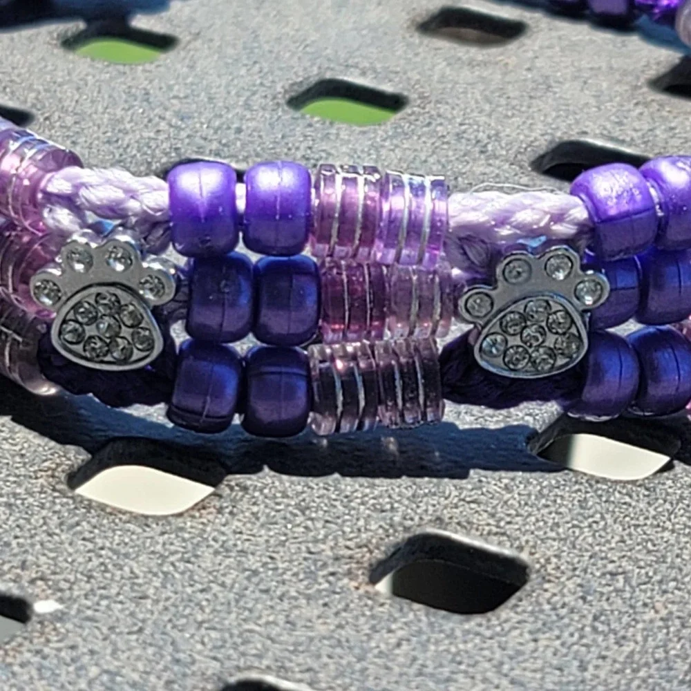 Custom Handmade Beaded Dog Collar Paws